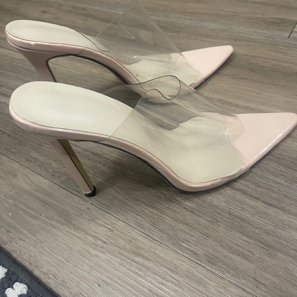 Womens shoes